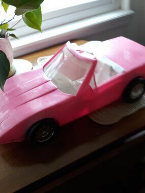 Vintage 1990s Barbie Corvette EUC